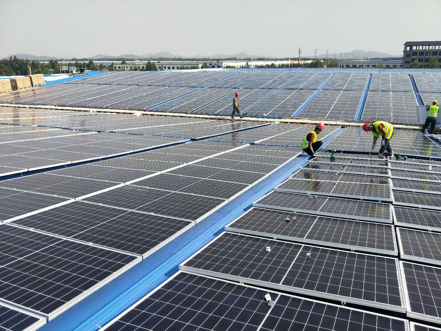 推进绿色能源发展 澳门金沙娱乐城就近用好“风光”